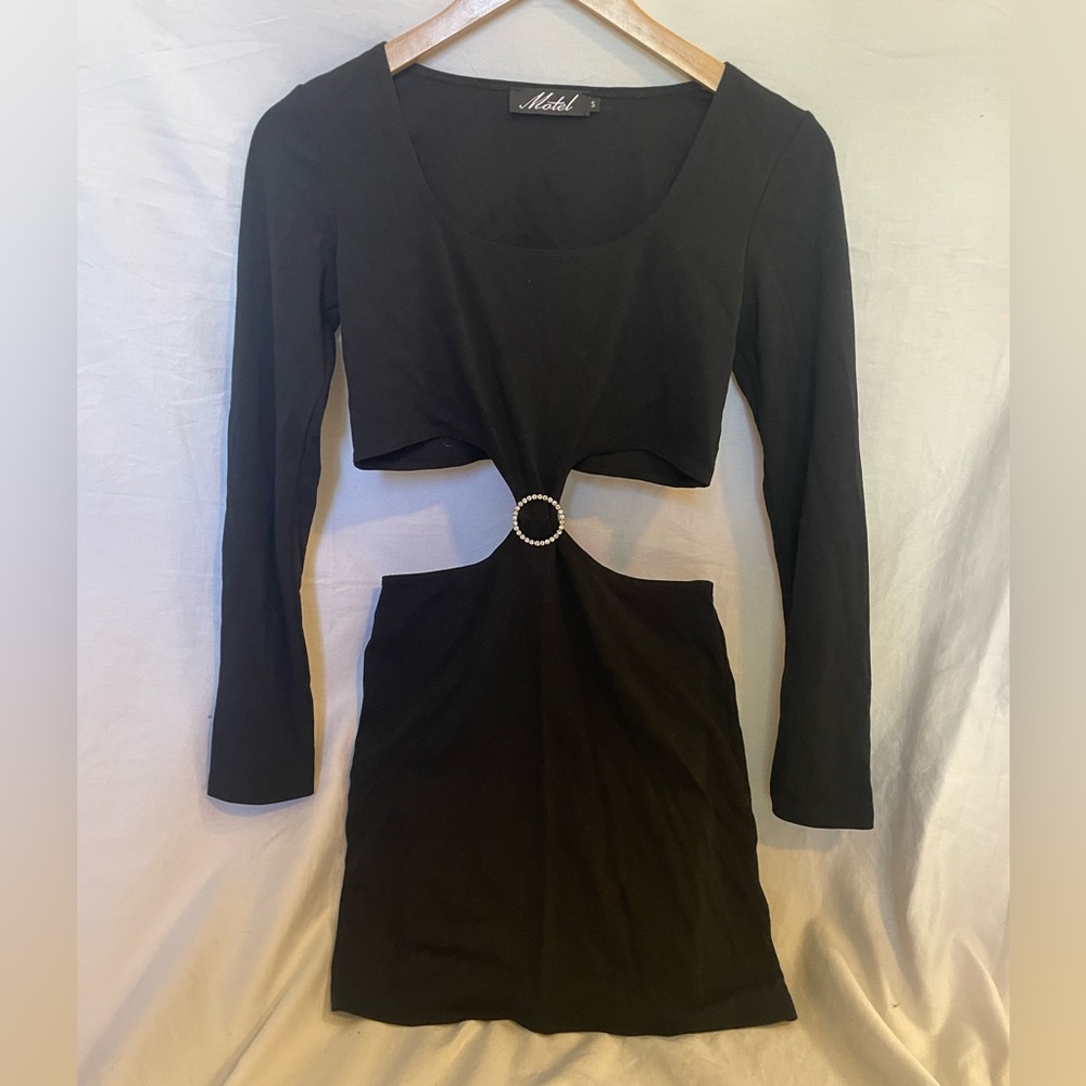 PRETTY WOMAN DRESS FROM URBAN OUTFITTERS